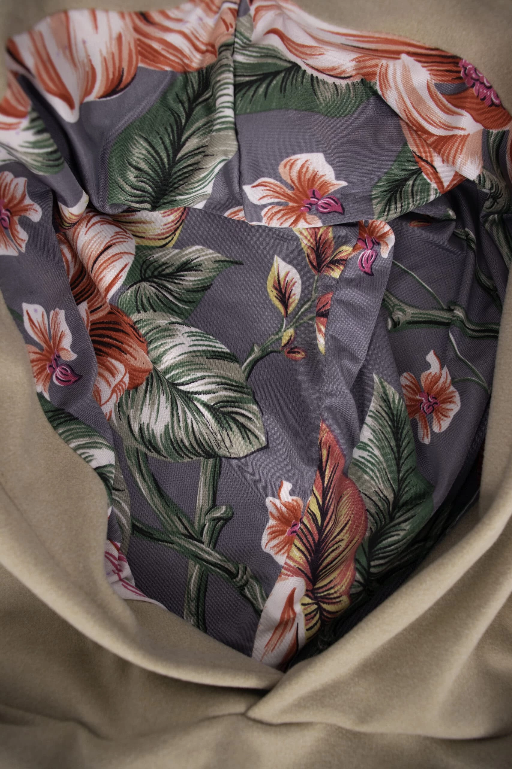 Jimmy Ro Ivory Capsule Stone Hoodie 5 Jimmy Ro Ivory Capsule Stone Hoodie - Bilde 3